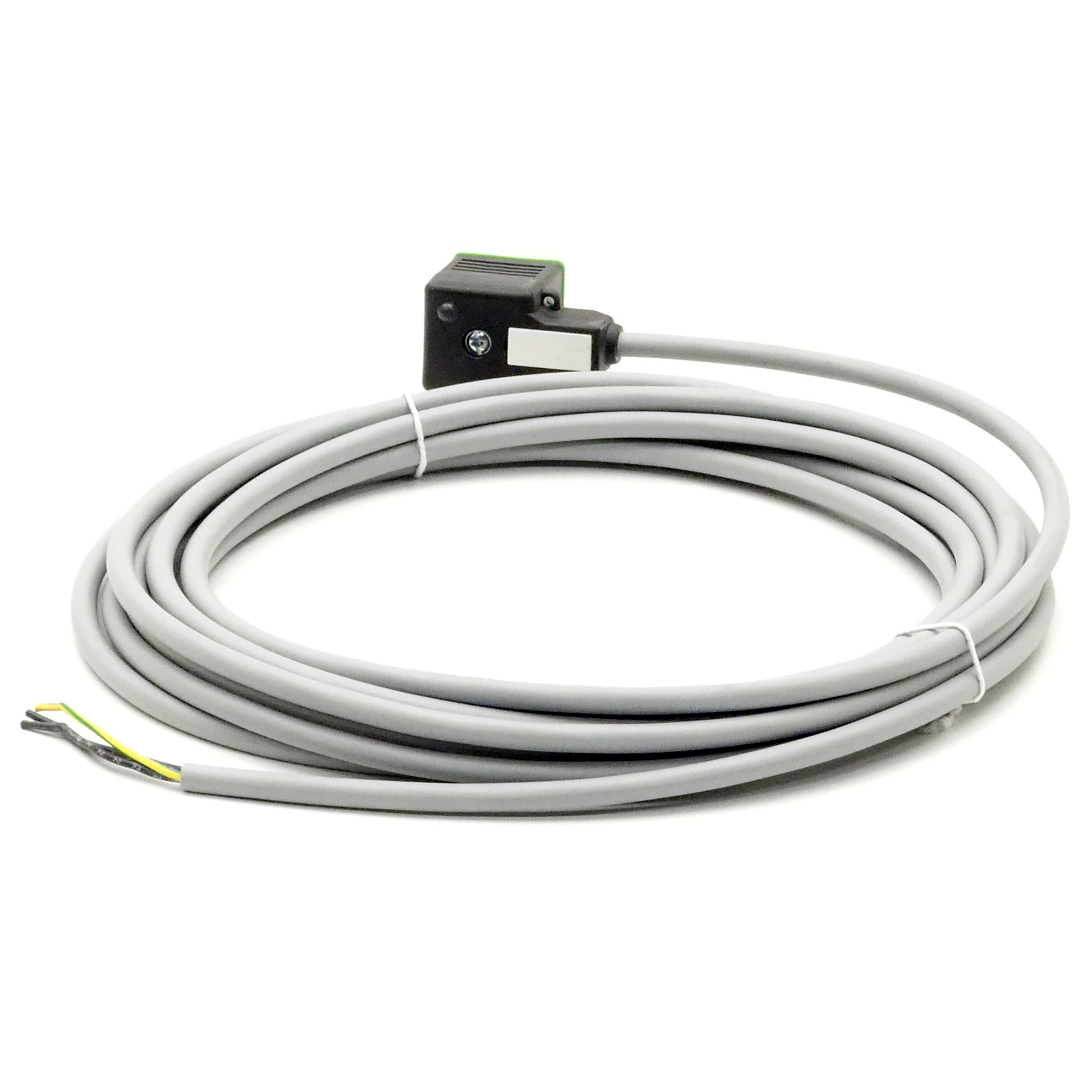 connecting cable