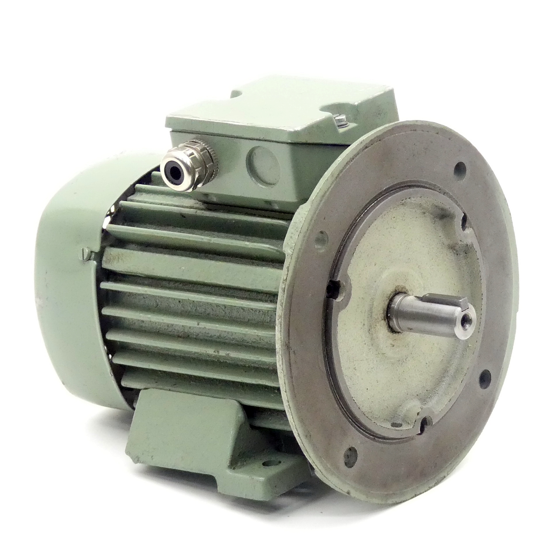 Three-phase motor
