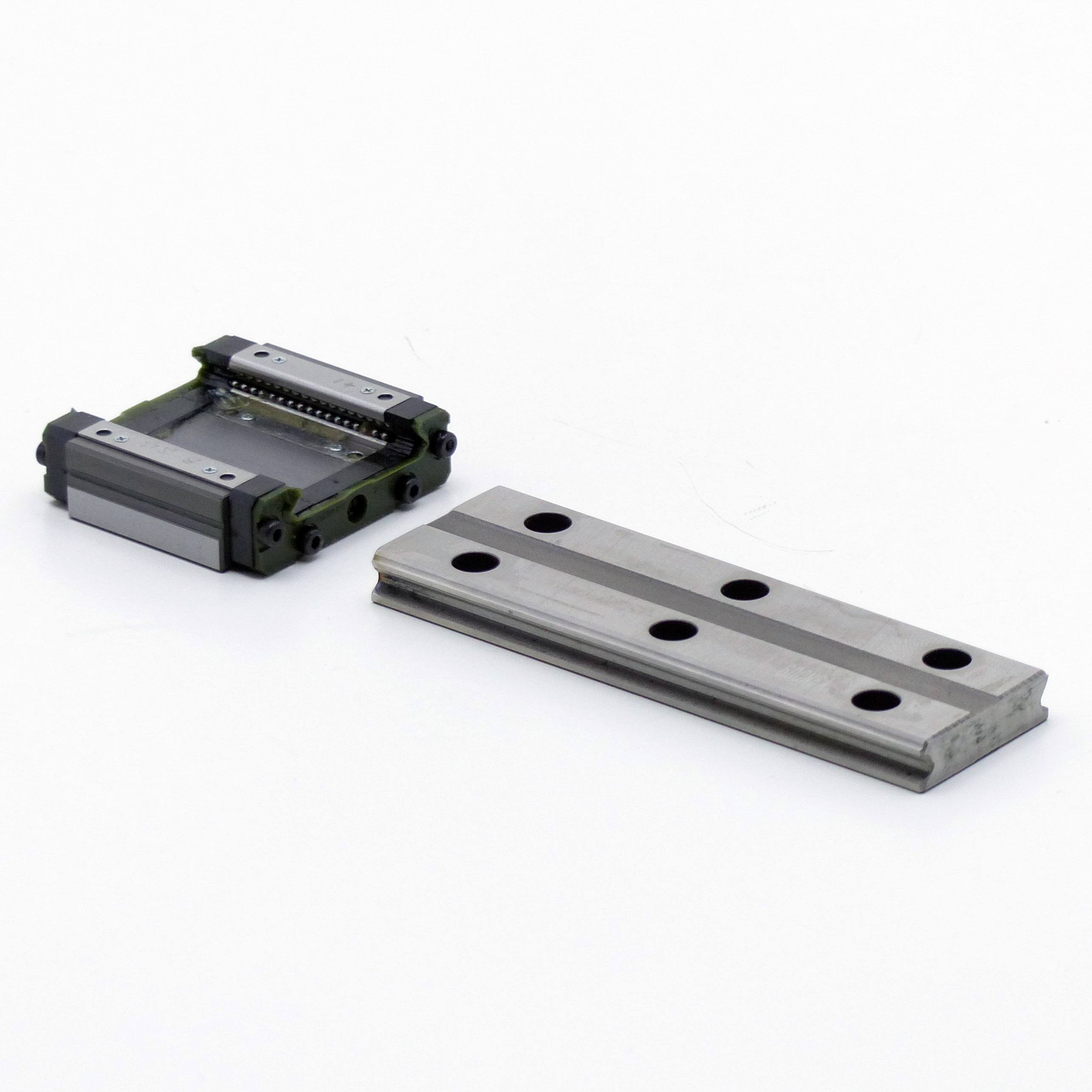 Linear Bearing 