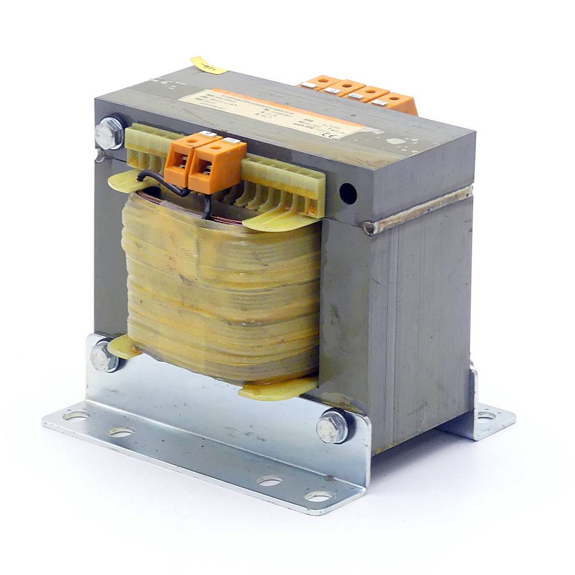 Single-phase transformer 