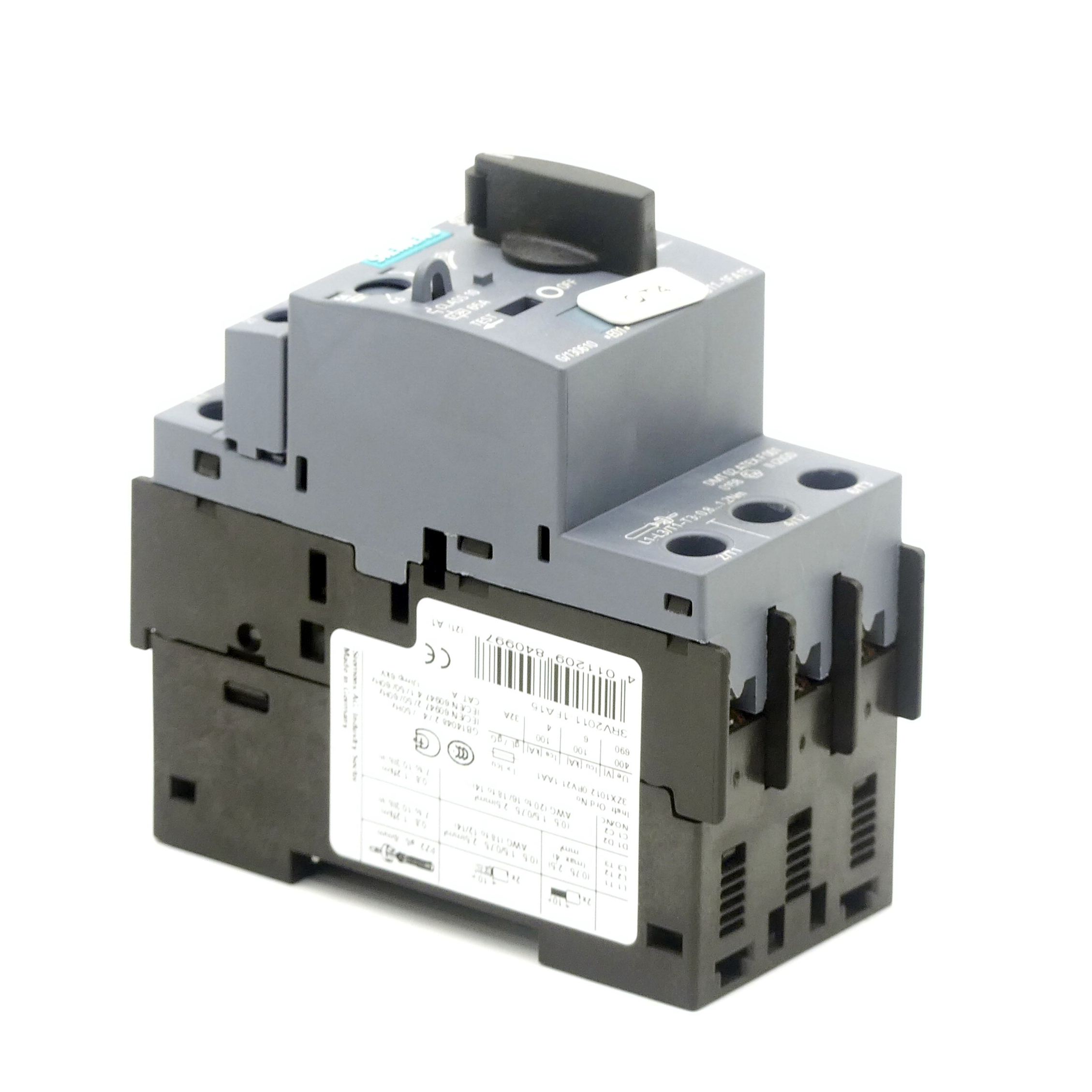 Circuit breaker 