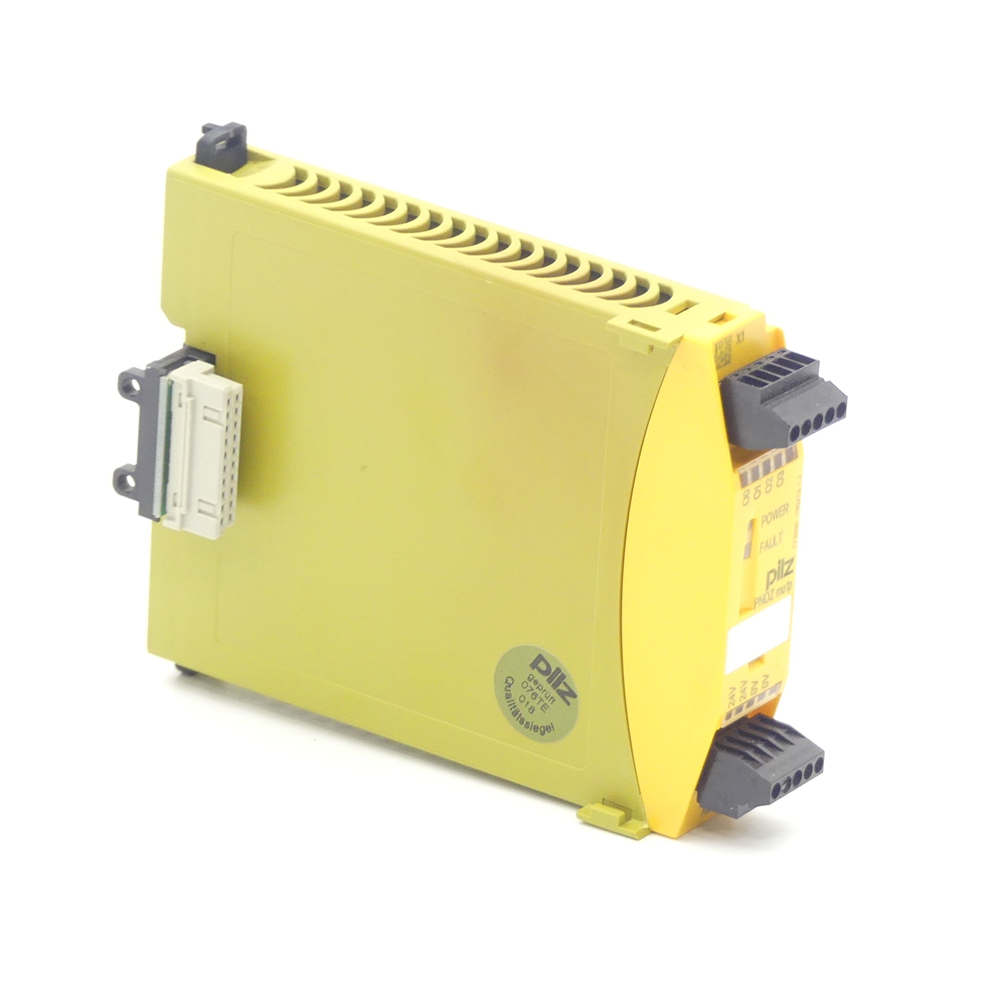 PNOZ mo1p Extension Module