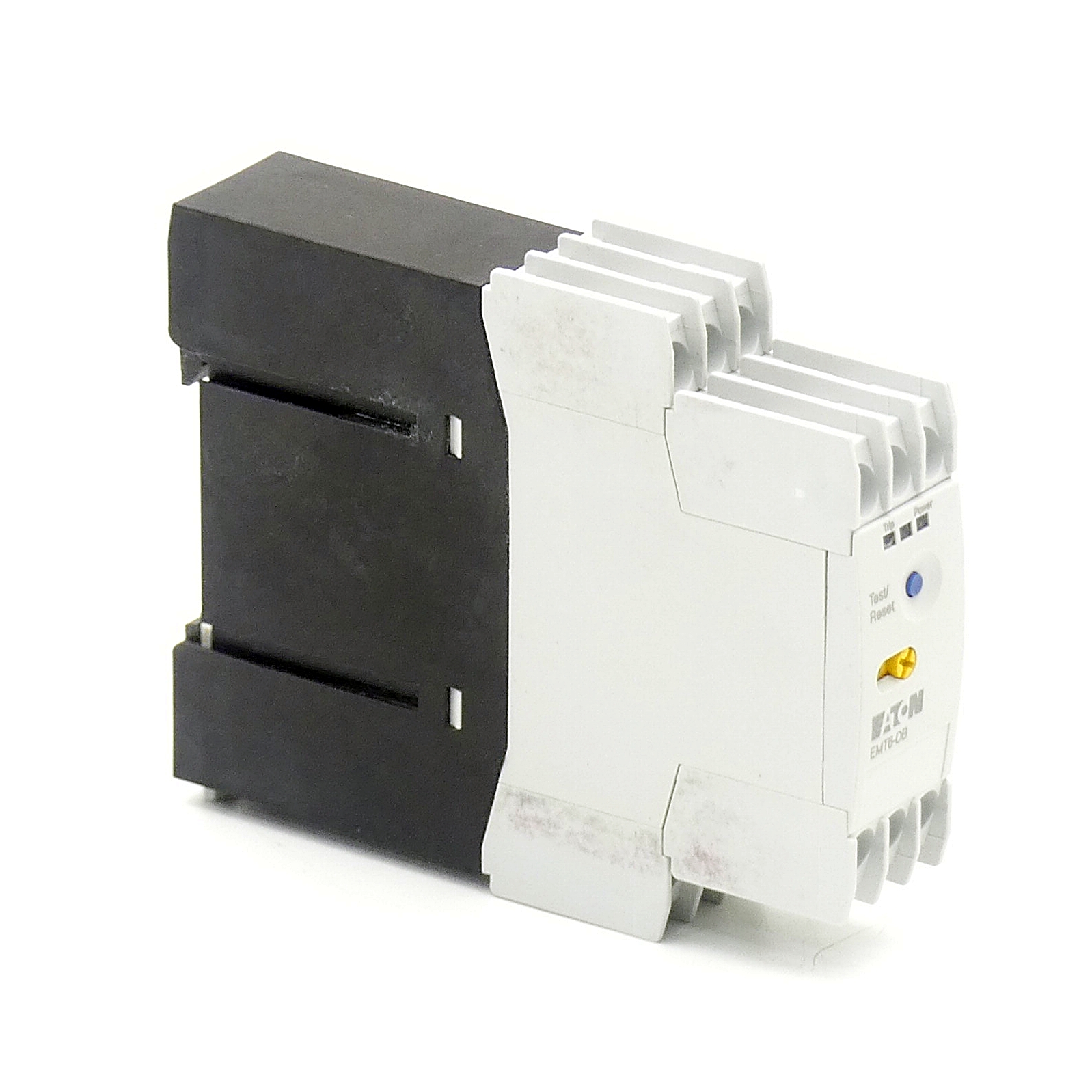 Thermistor motor protection relay