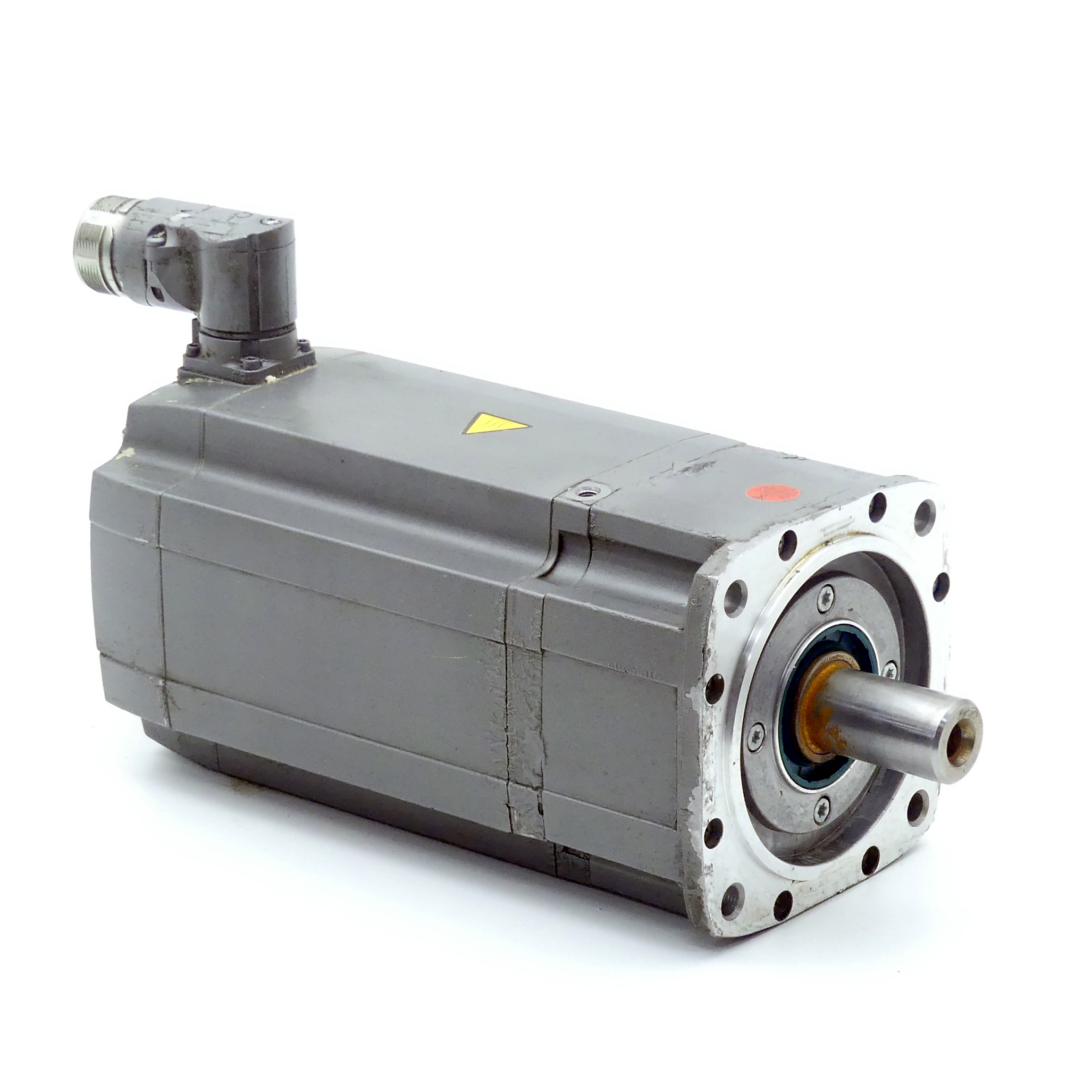 Servo motor 