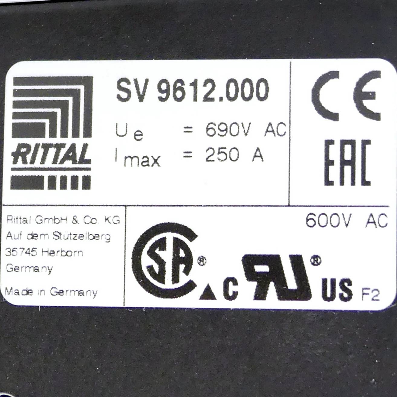 Busbar connection adapter 