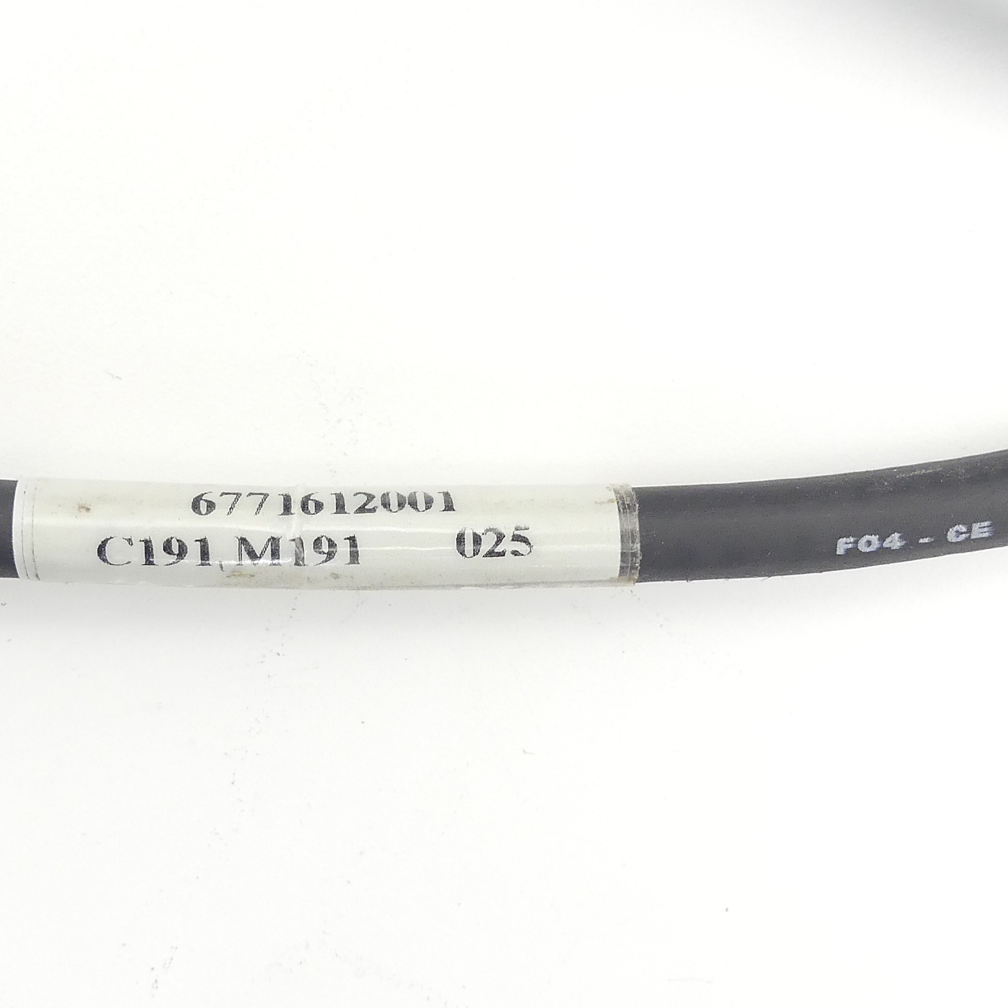 F04-CE cable