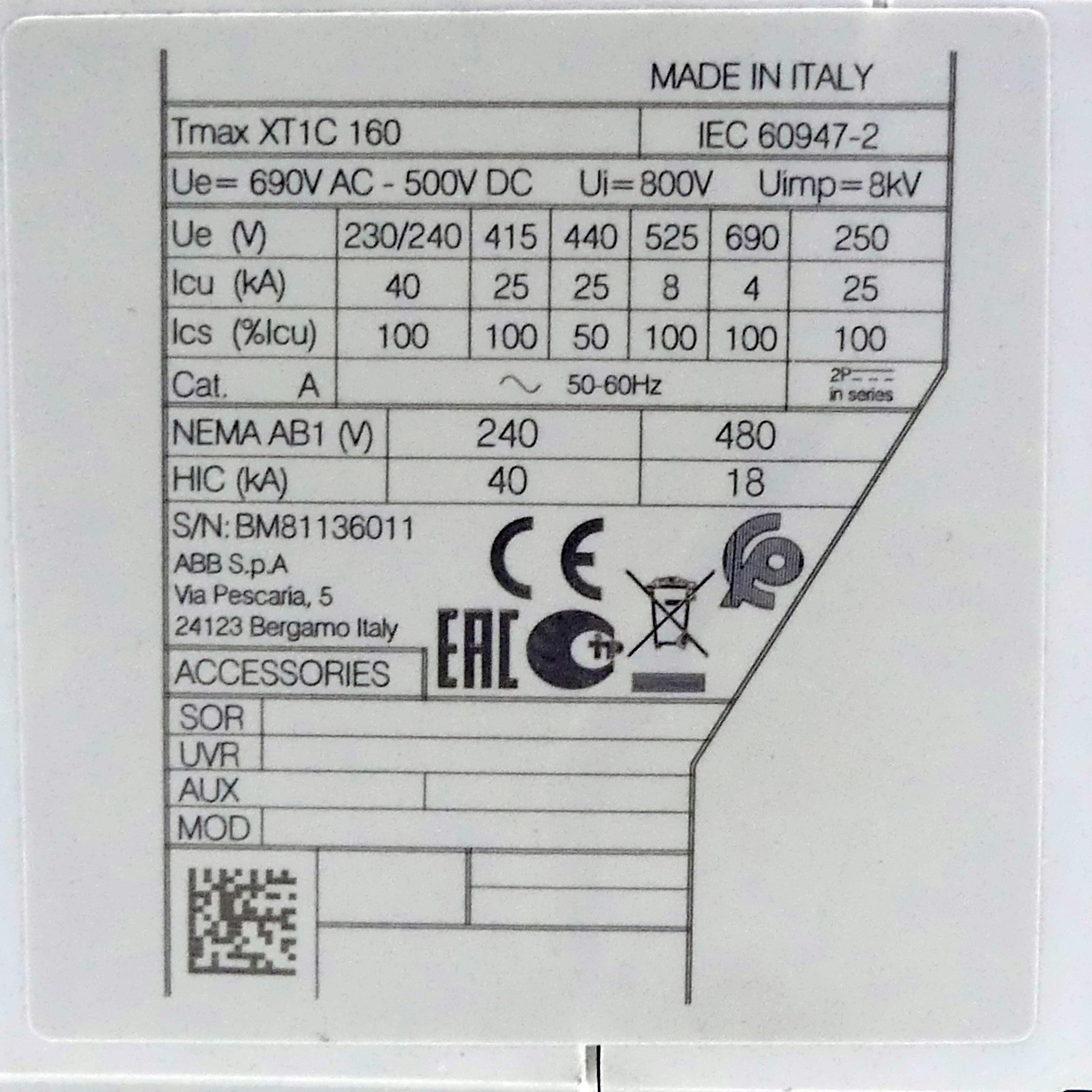 Molded case circuit breaker 