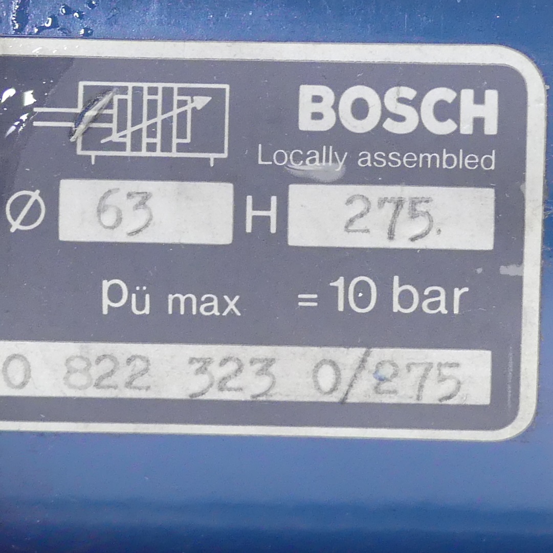 Pneumatic cylinder 0 822 323 0/275 