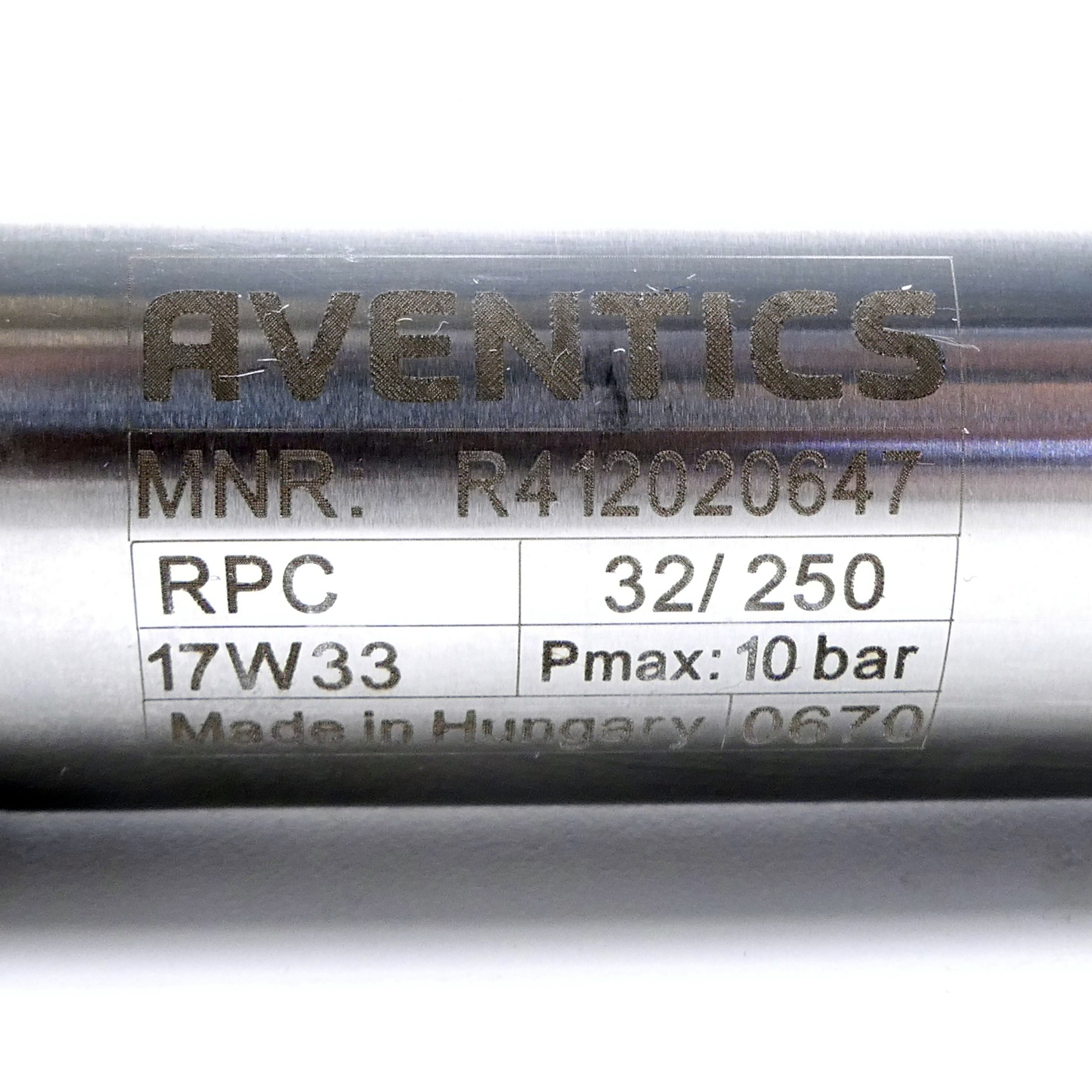 Rundzylinder R412020647 