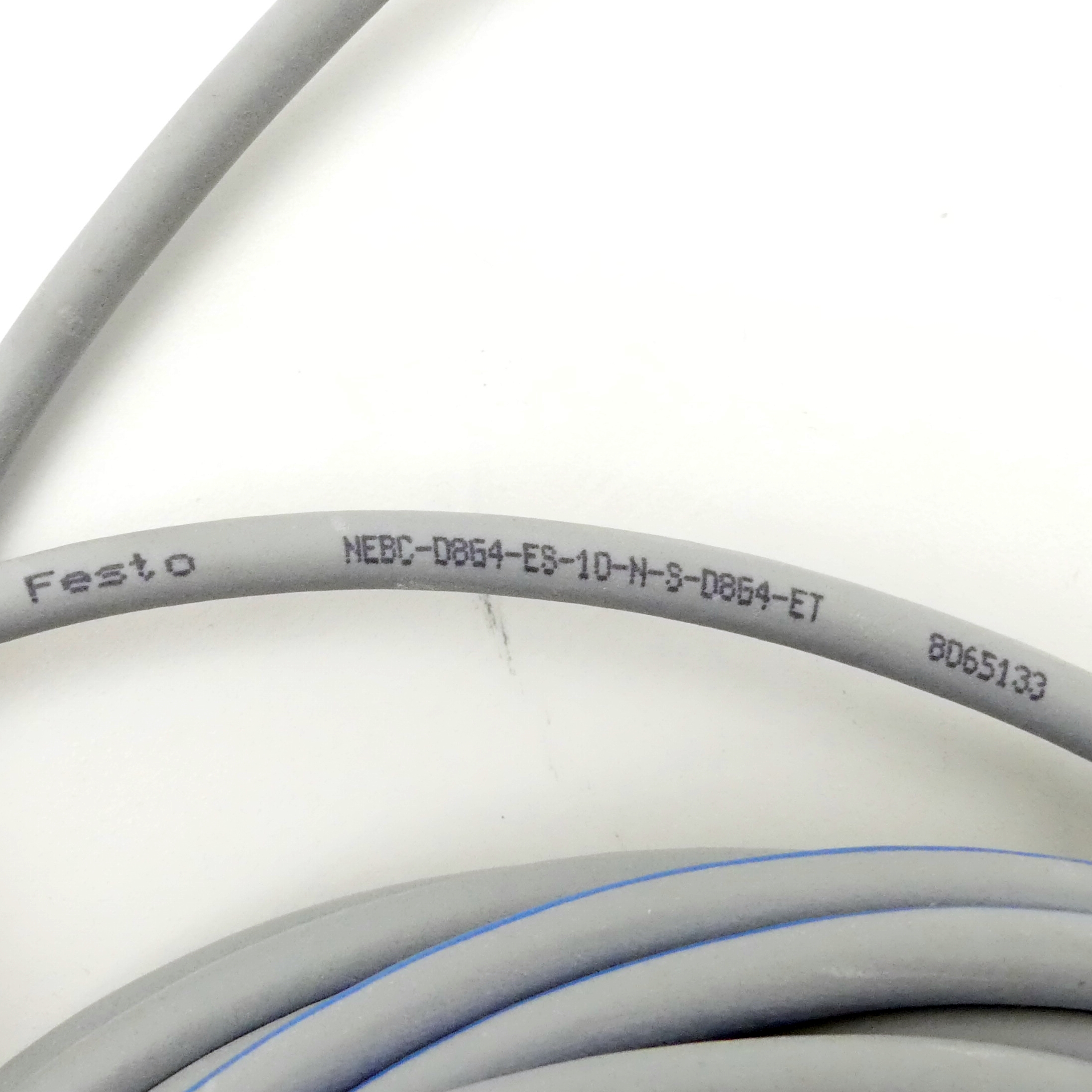 connecting cable NEBC-D8G4-ES-10-N-S-D8G4-ET 