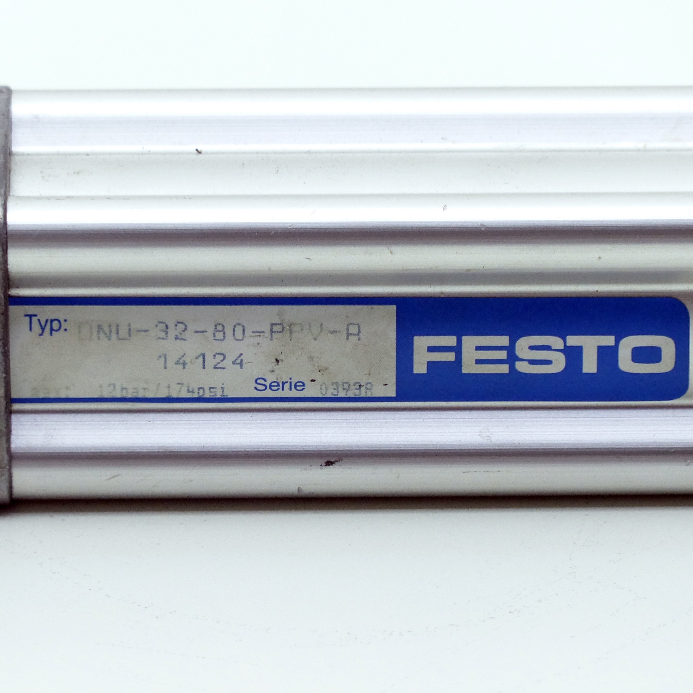 Compact Cylinder 32 x 80