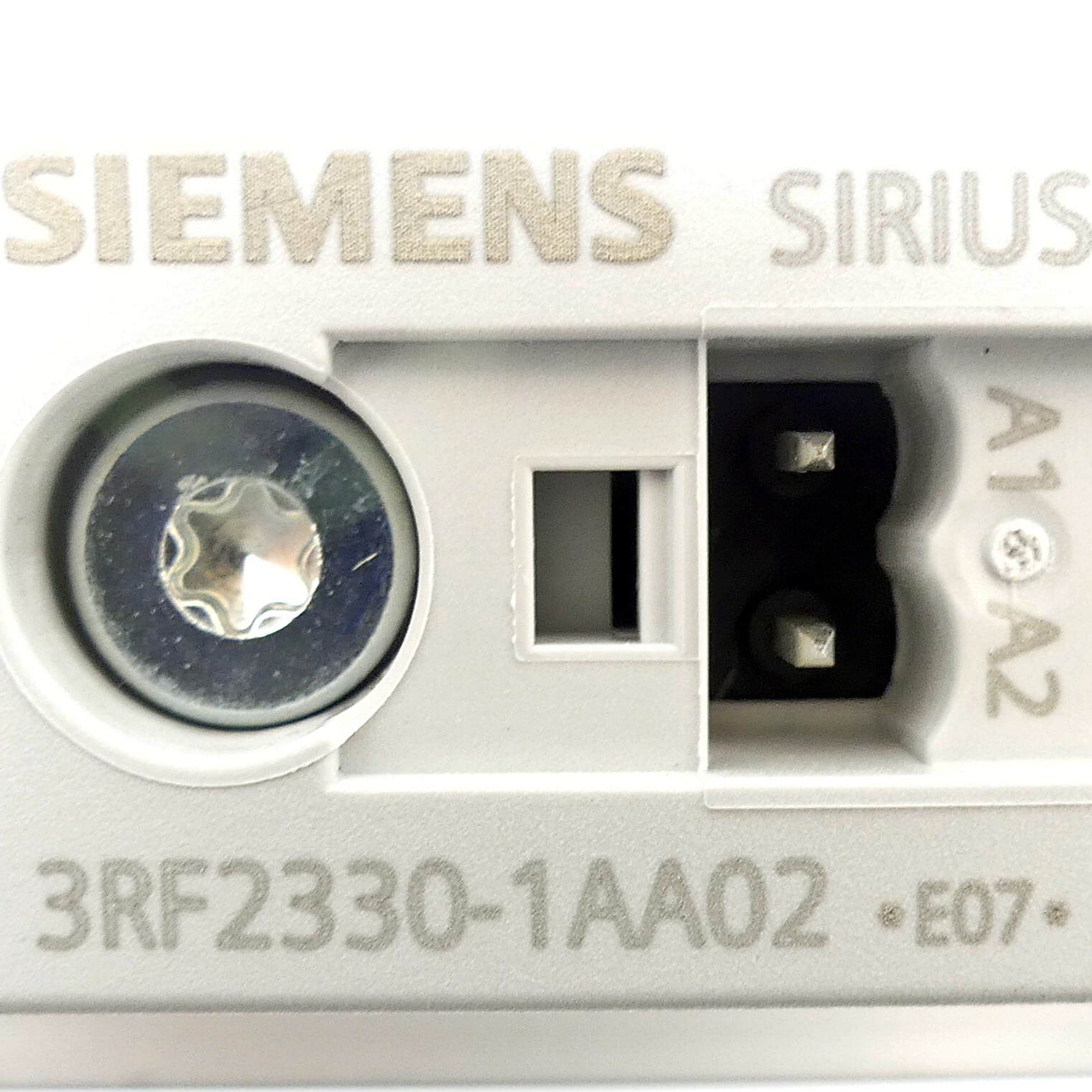 Semiconductor contactor
