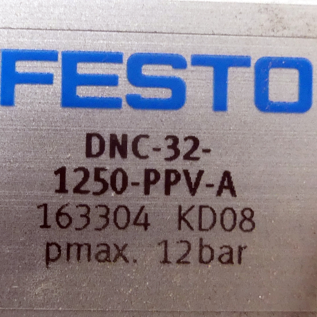 Pneumatikzylinder DNC-32-1250-PPV-A