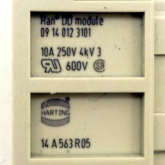 Socket insert