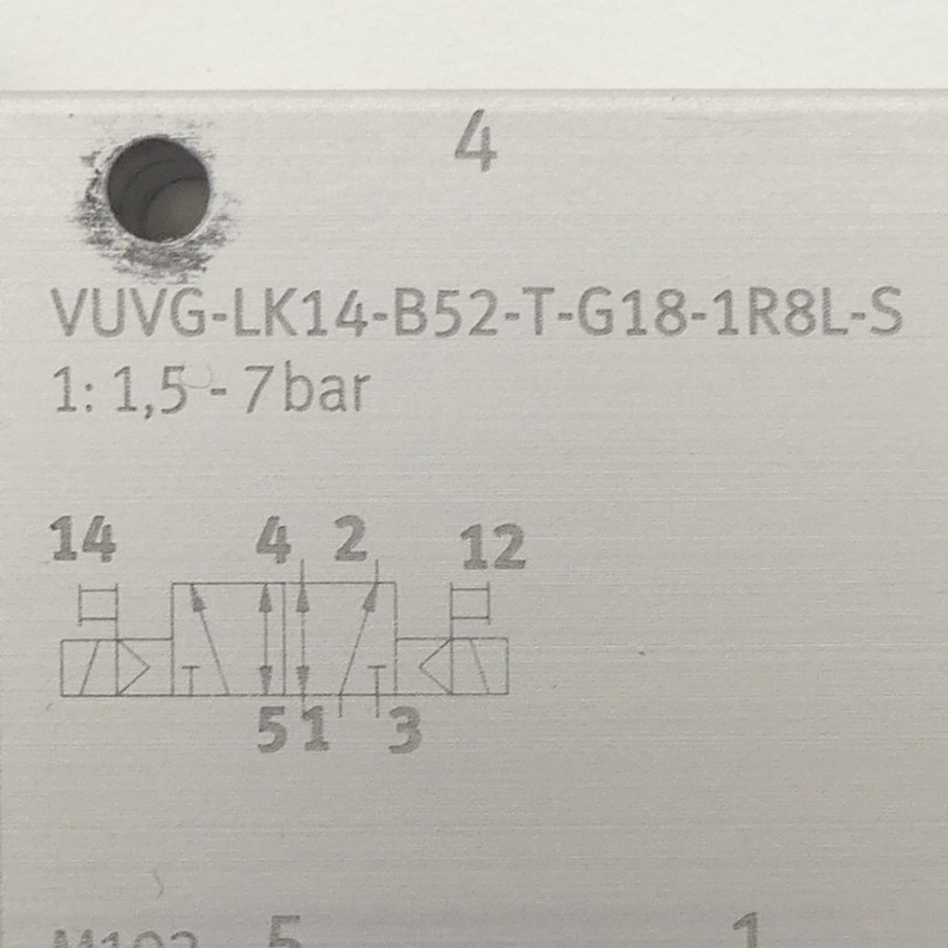 Magnetic valve VUVG-LK14-B52-T-G18-1R8L-S