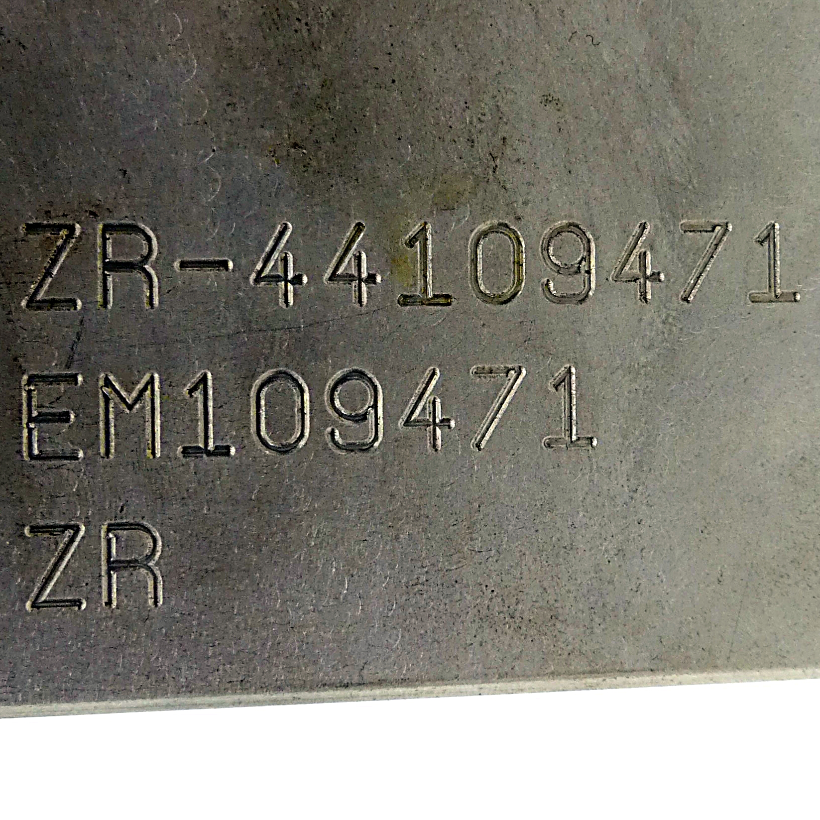 Steuerblock ZR-44109471 EM109471 ZR