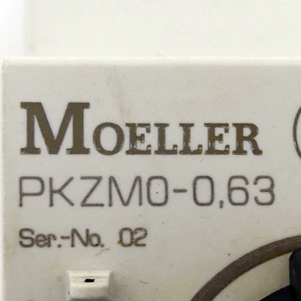 Motor protection switch with auxiliary contact PKZM0-0,63