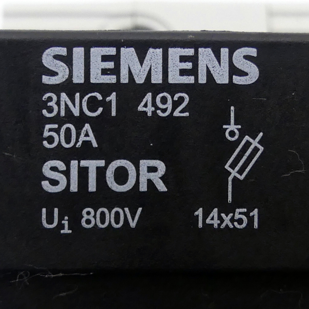 Fuse load switch 