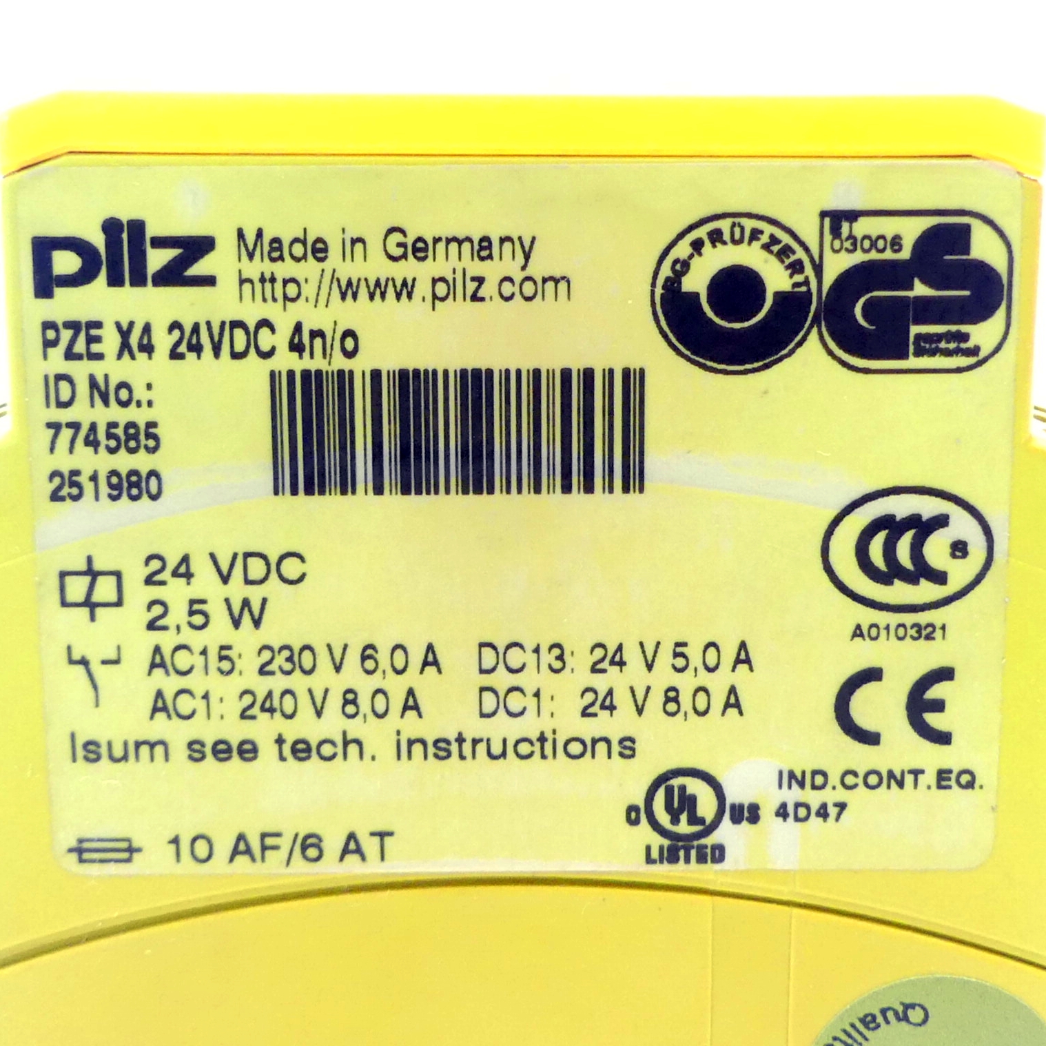 safety relay PZE X4 24VDC 4n/o