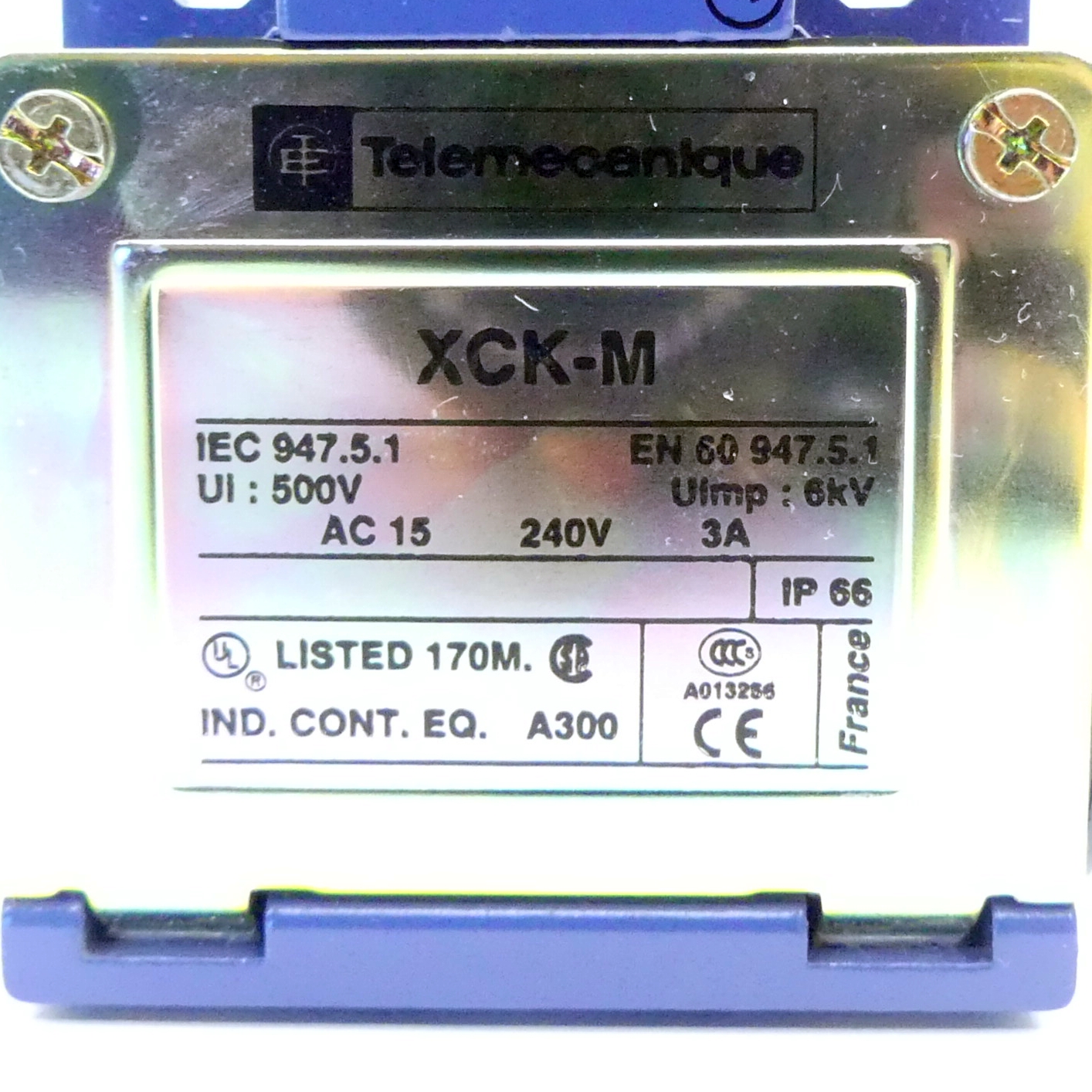 Limit switch XCK M102H29 