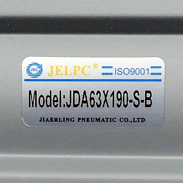 Pneumatic cylinder 