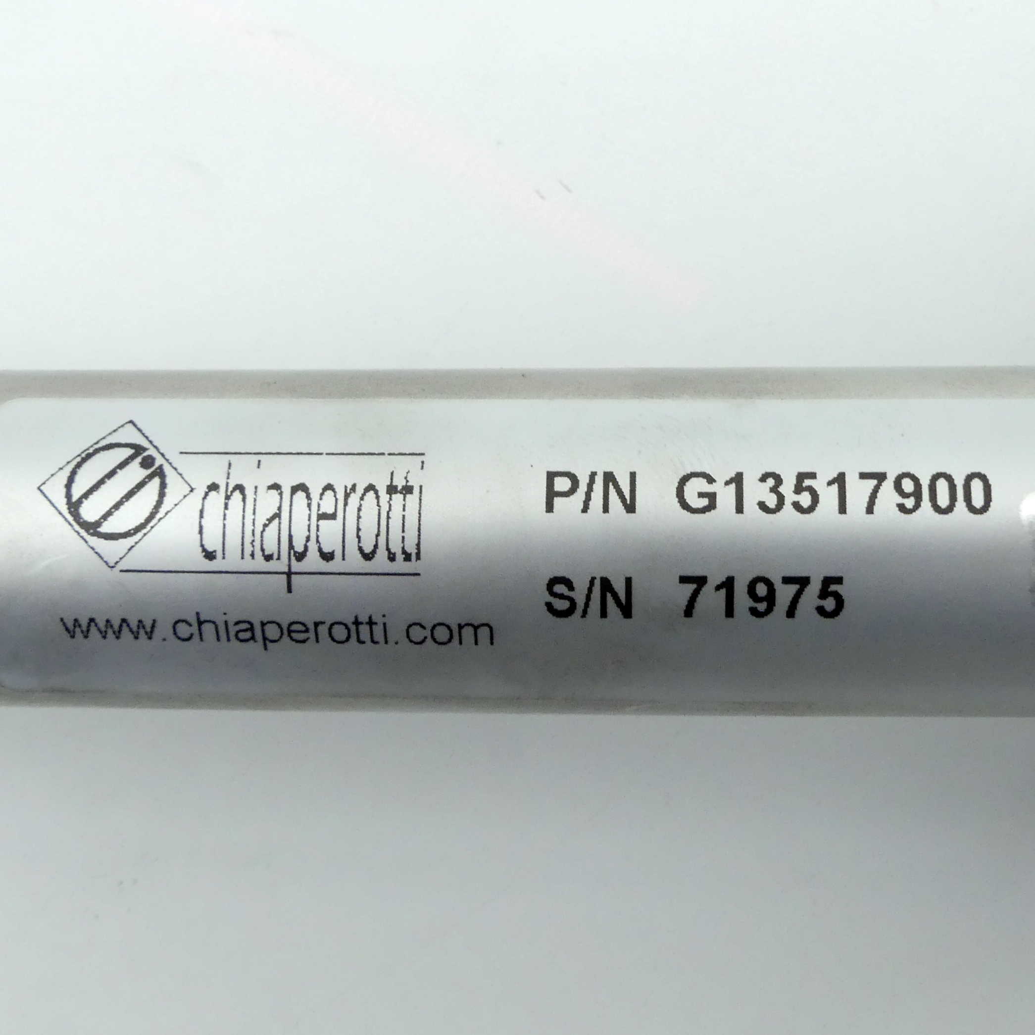 G13517900
