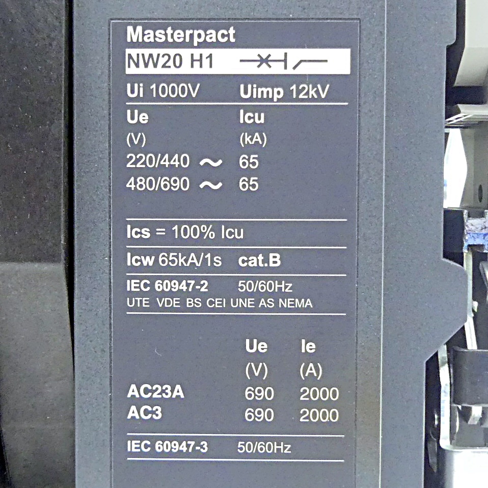 Grundschalter MasterPact NW 2000A