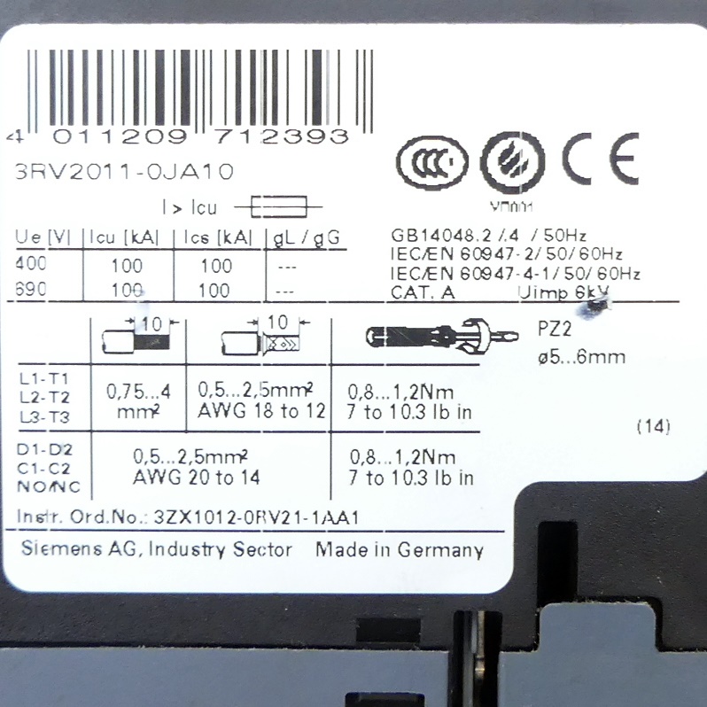 Circuit breaker 3RV2011-0JA10
