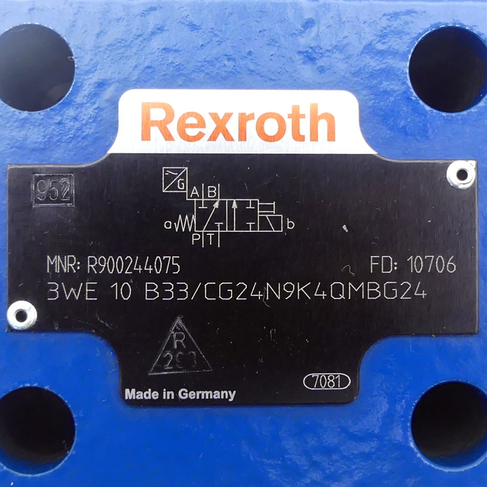 3/2 Directional valve 3WE 10 B33/CG24N9K4QMBG24