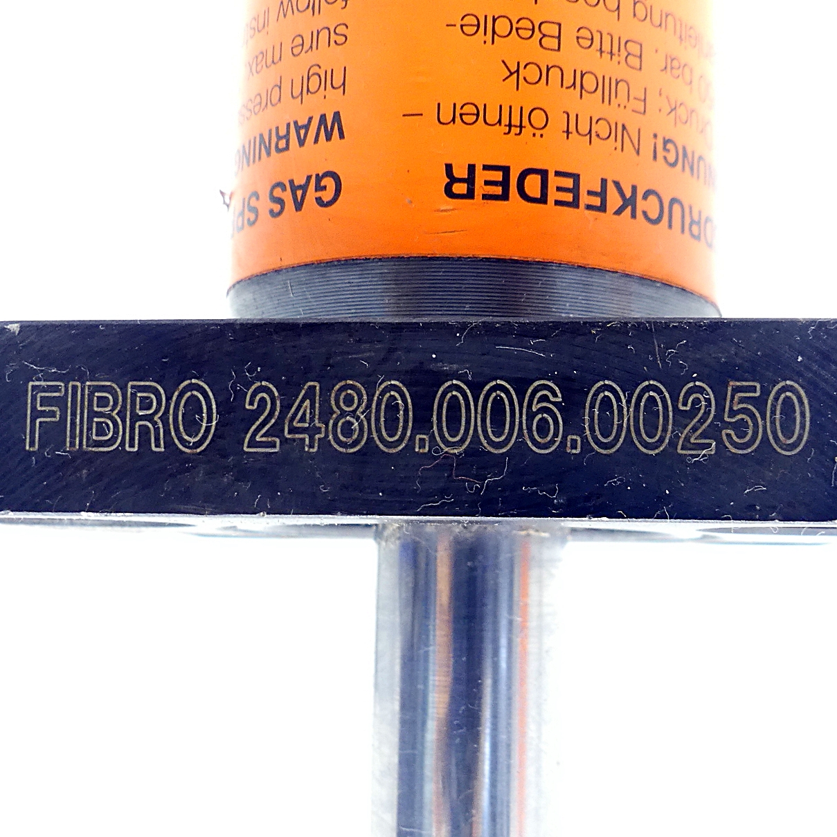 Gas spring