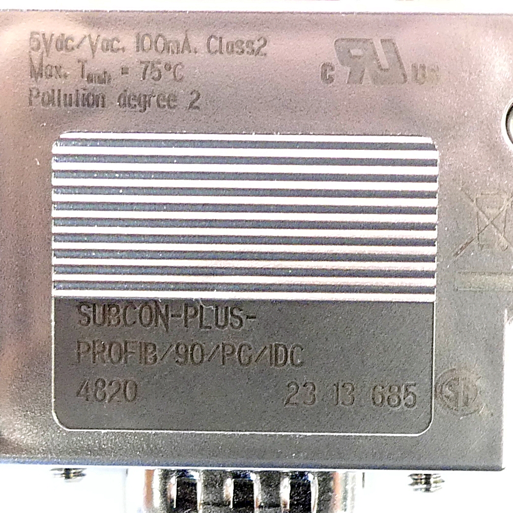 D-SUB bus connector