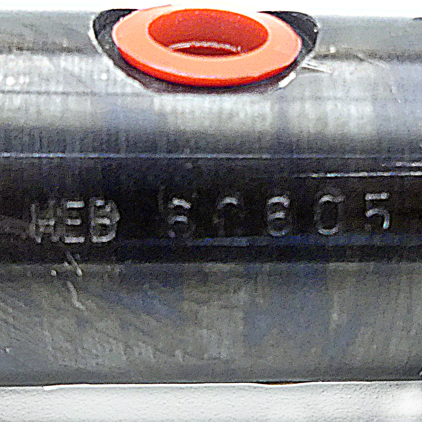 Hydraulic cylinder 