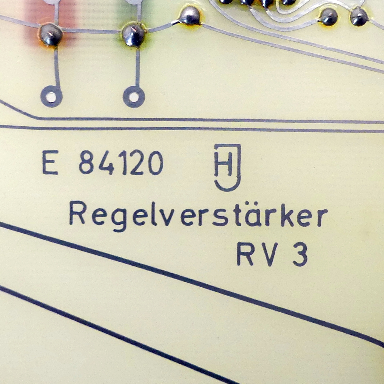 Control amplifier RV3 
