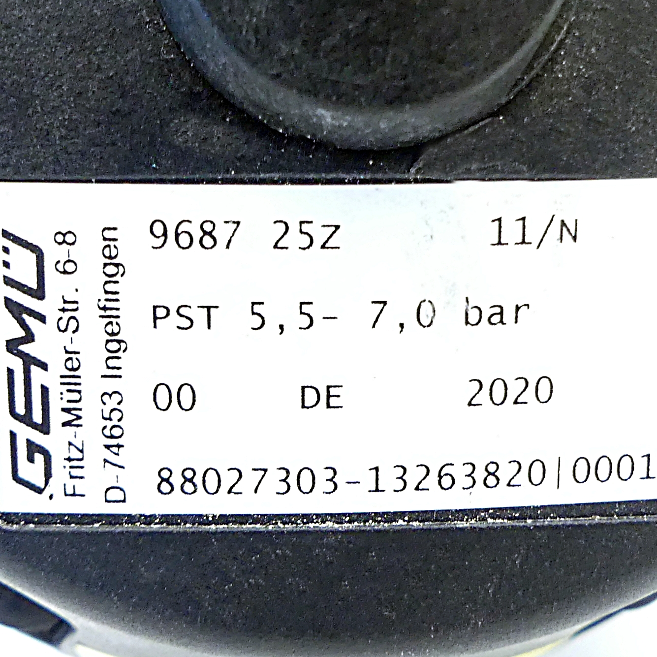Pneumatic actuator for GEMÜ 687