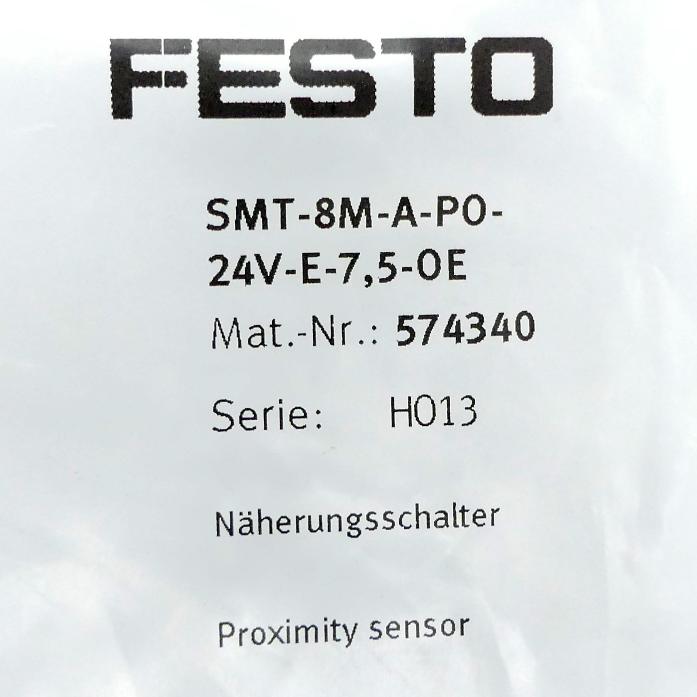 Proximity switch SMT-8M-A-PO-24V-E-7,5-OE