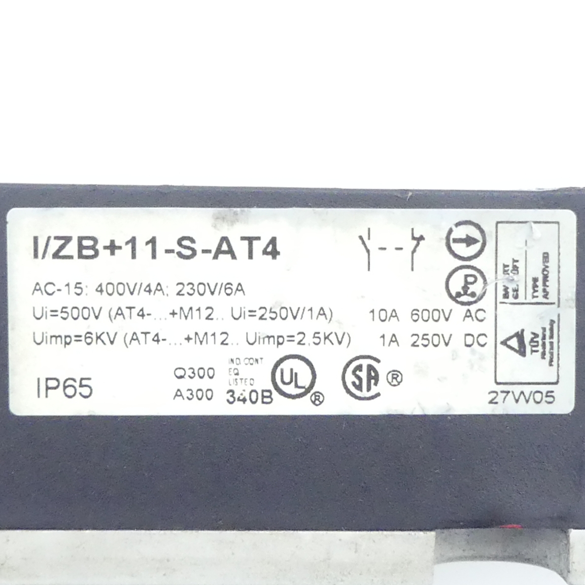 Safety limit switch