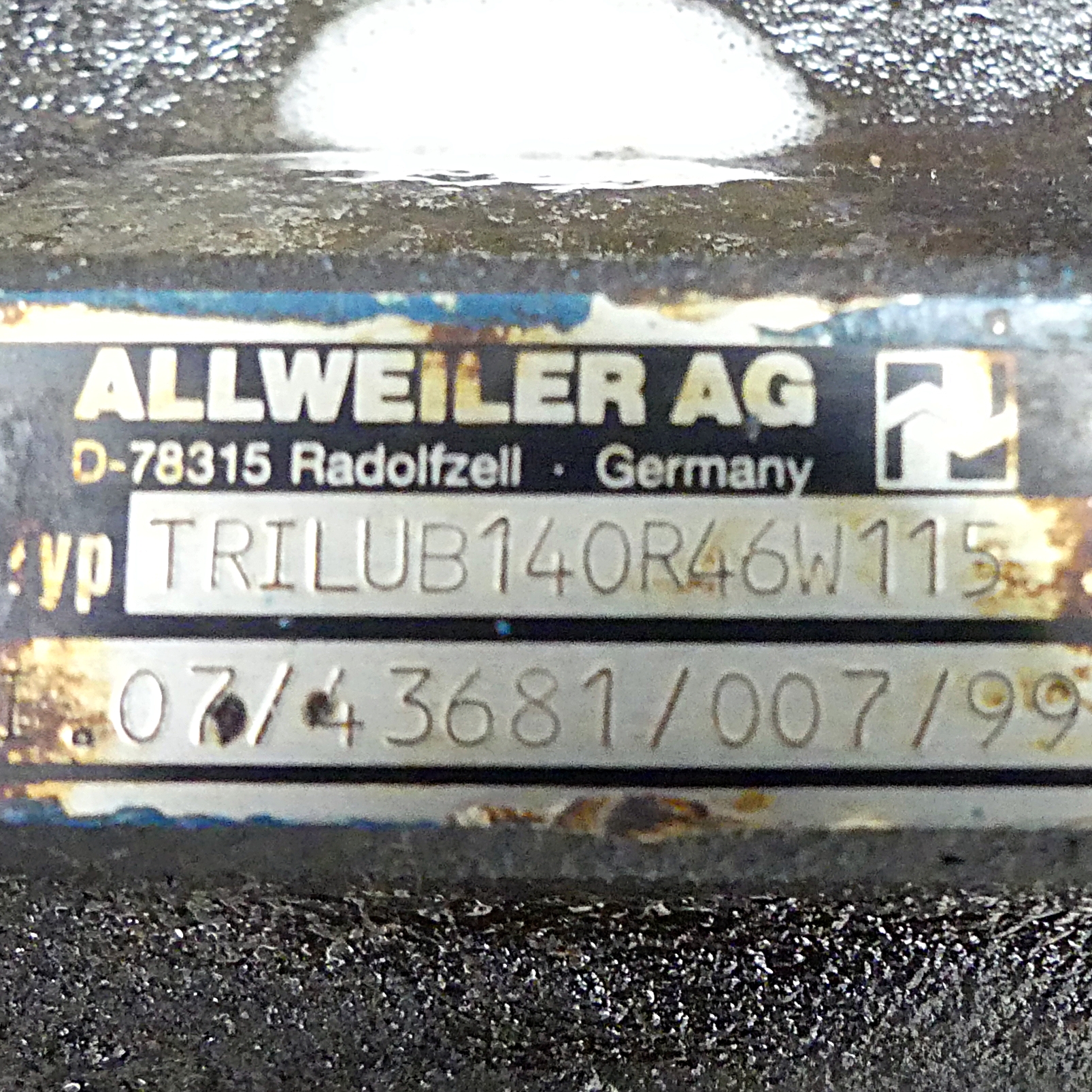 Screw pump 