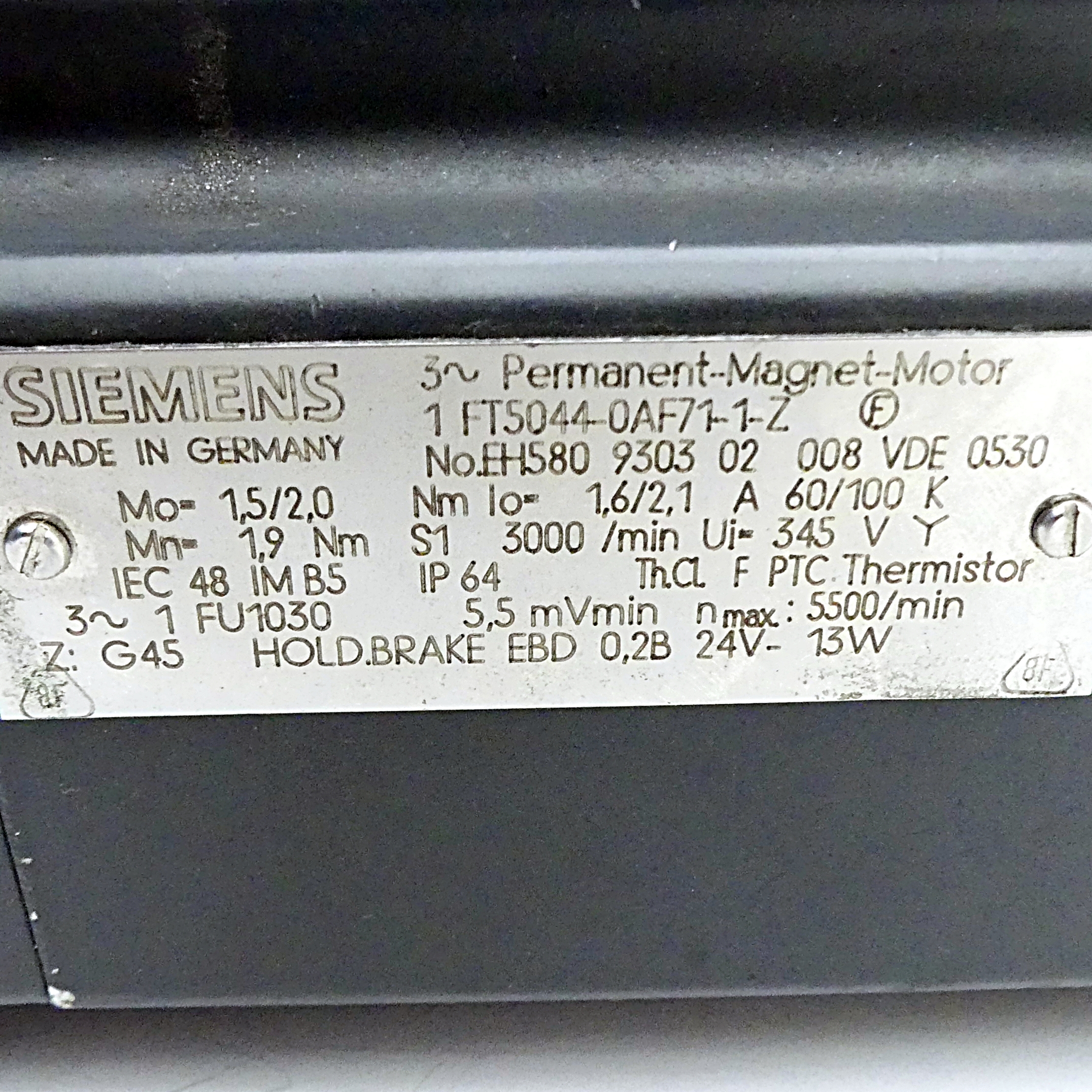3~ Permanent-Magnet-Motor 