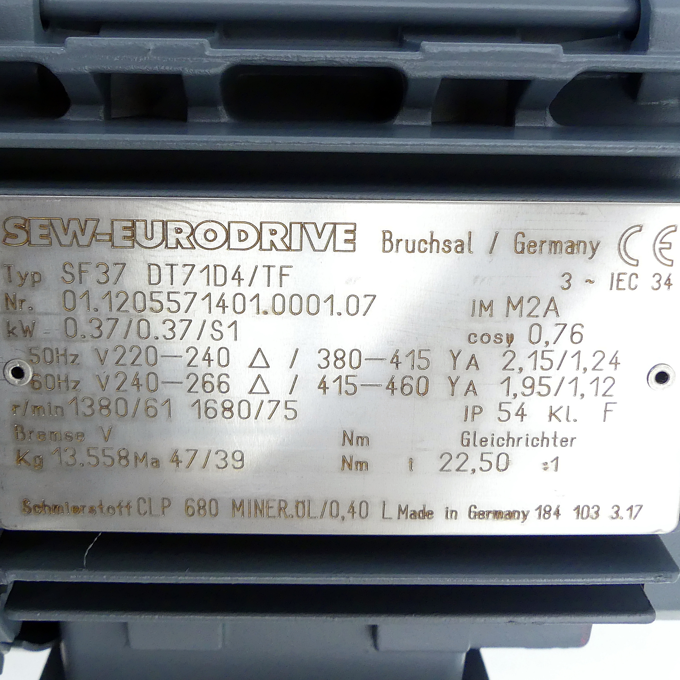 Getriebemotor SF37 DT71D4/TF 