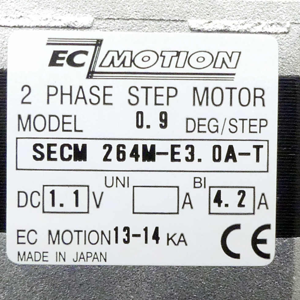 NEMA23 2-Phasen-Schrittmotor 0.9° 0.44Nm Anschlußkasten 3.0A Frontwelle:6.35mm  