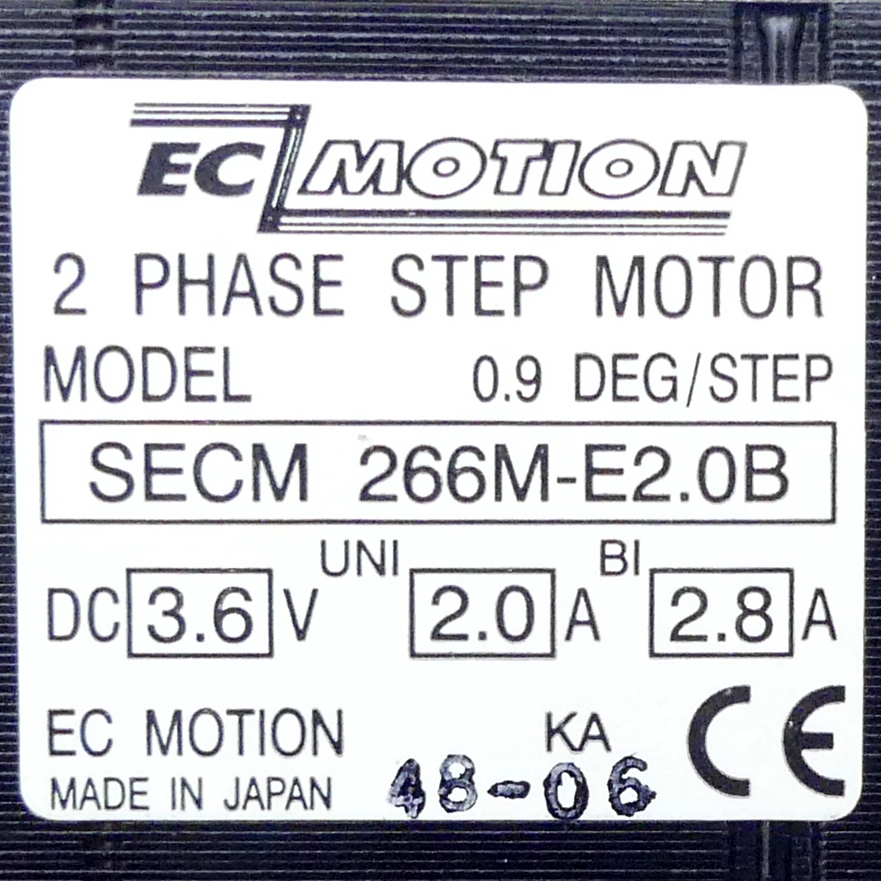NEMA23 2-Phasen-Schrittmotor 0.9° 0.95Nm Litzen:8 2.0A 2-Wellenenden:6.35mm  