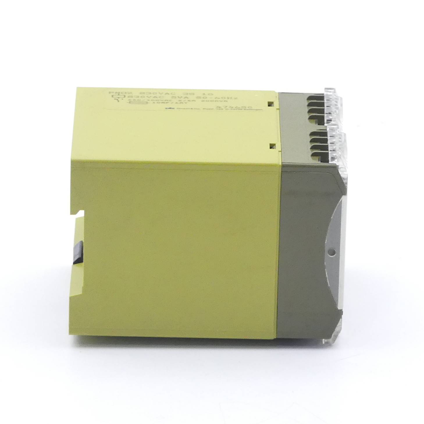 PNOZ Safety relay PNOZ 230VAC 3S 1ö 