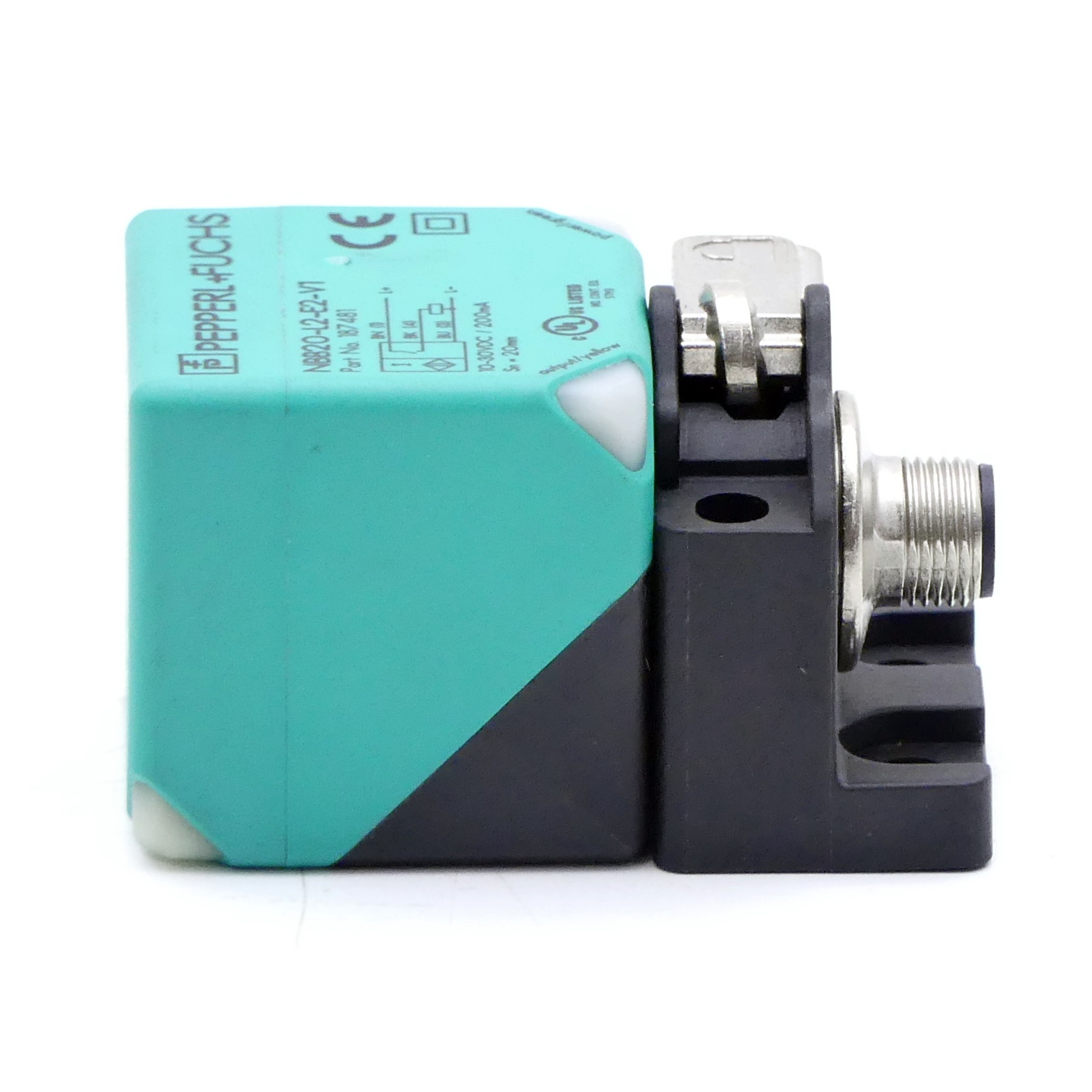 Inductiver Sensor NBB20-L2-E2-V1  