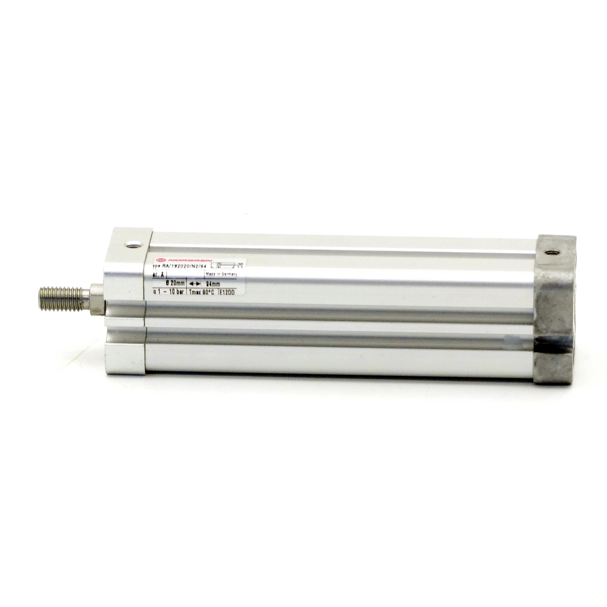 Compact cylinder