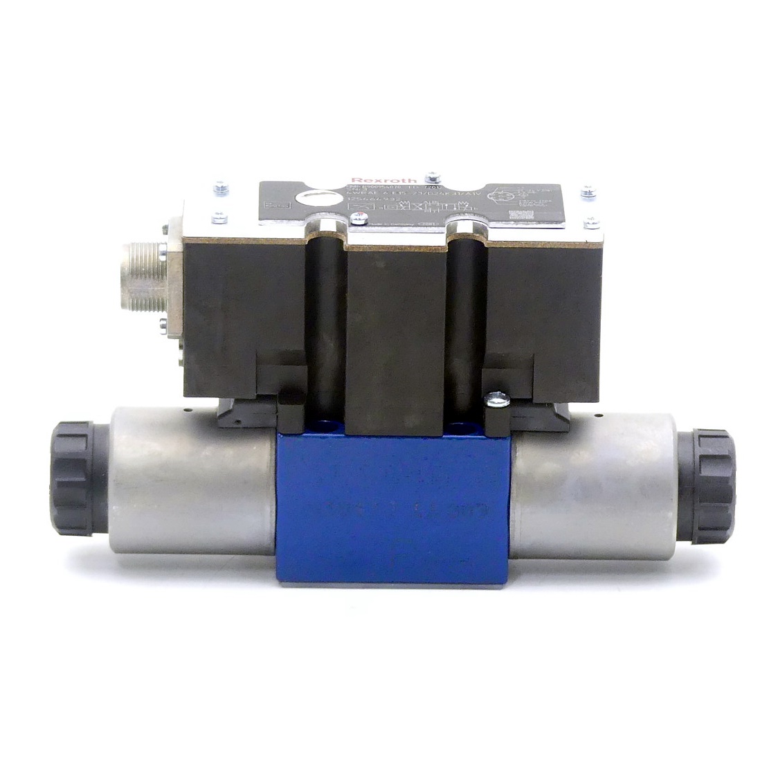 Proportional directional control valve 4WRAE 6 E15-23/G24K31/A1V 