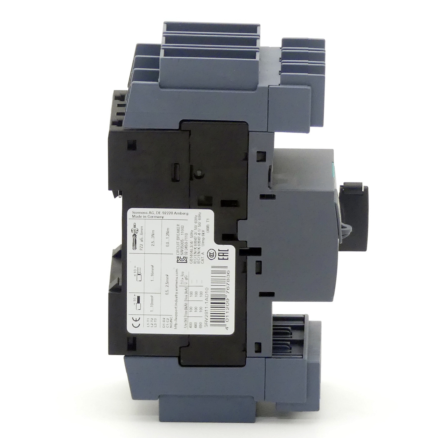 Circuit breaker 