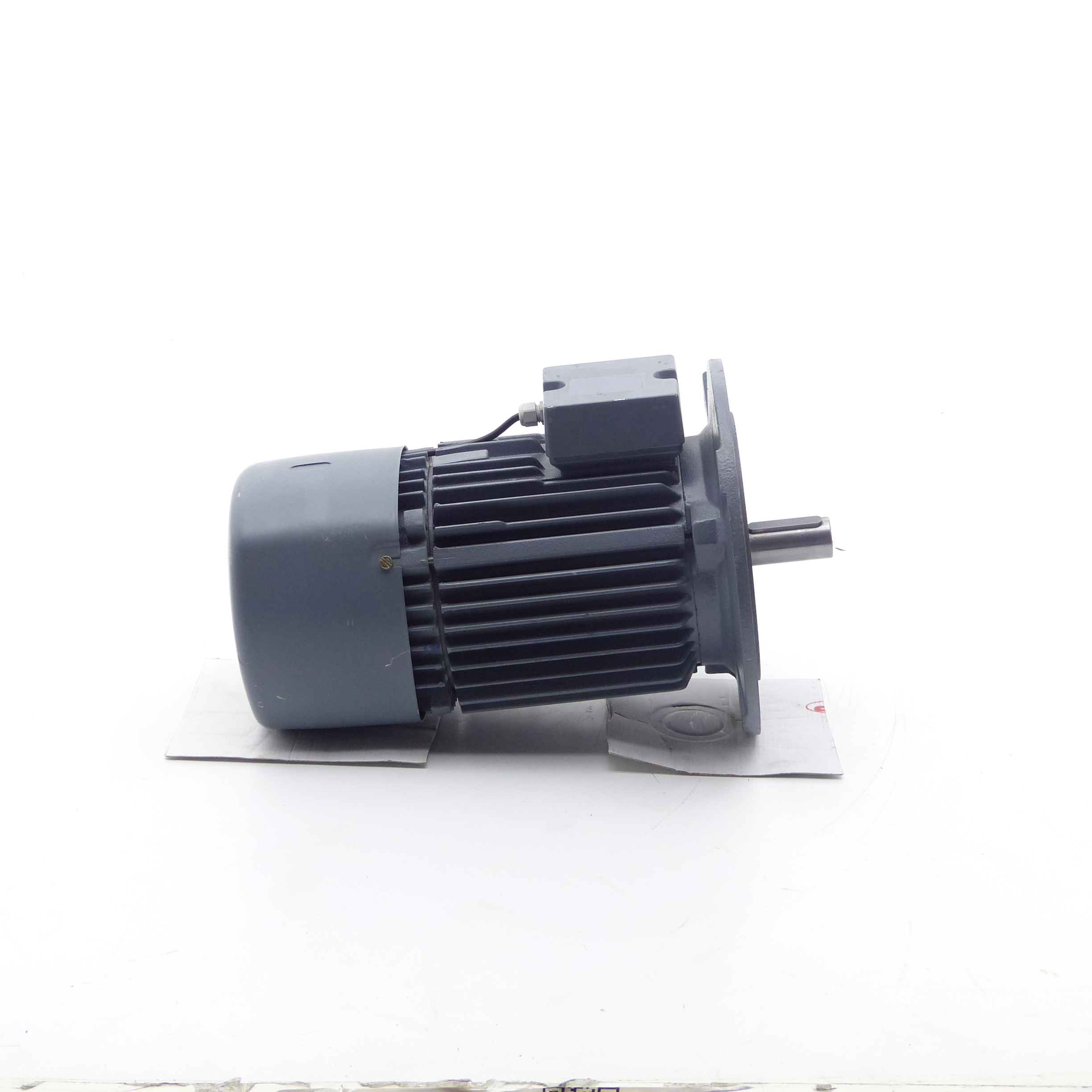 Three-phase Motor B21K 100 L 2 V24 