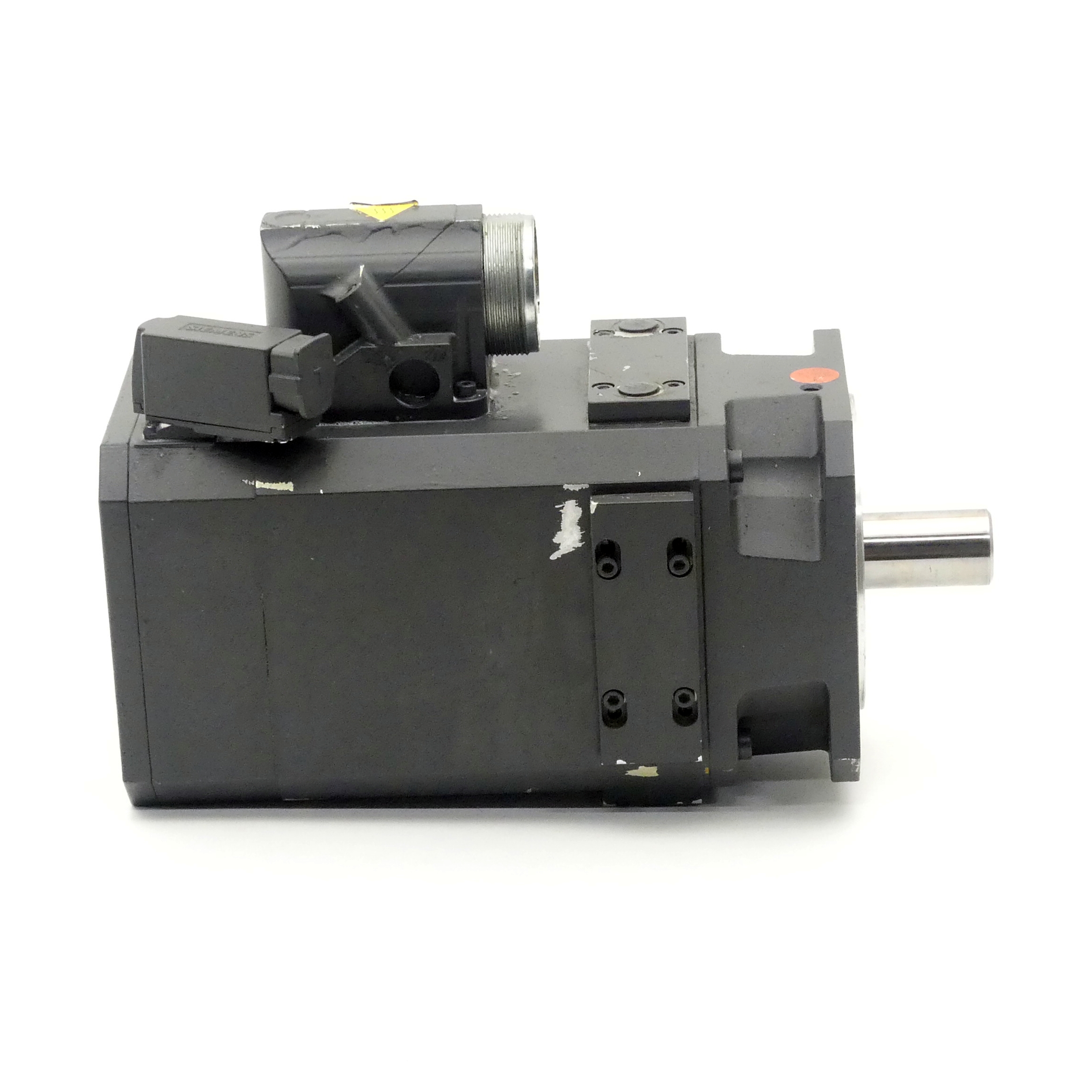 Servomotor