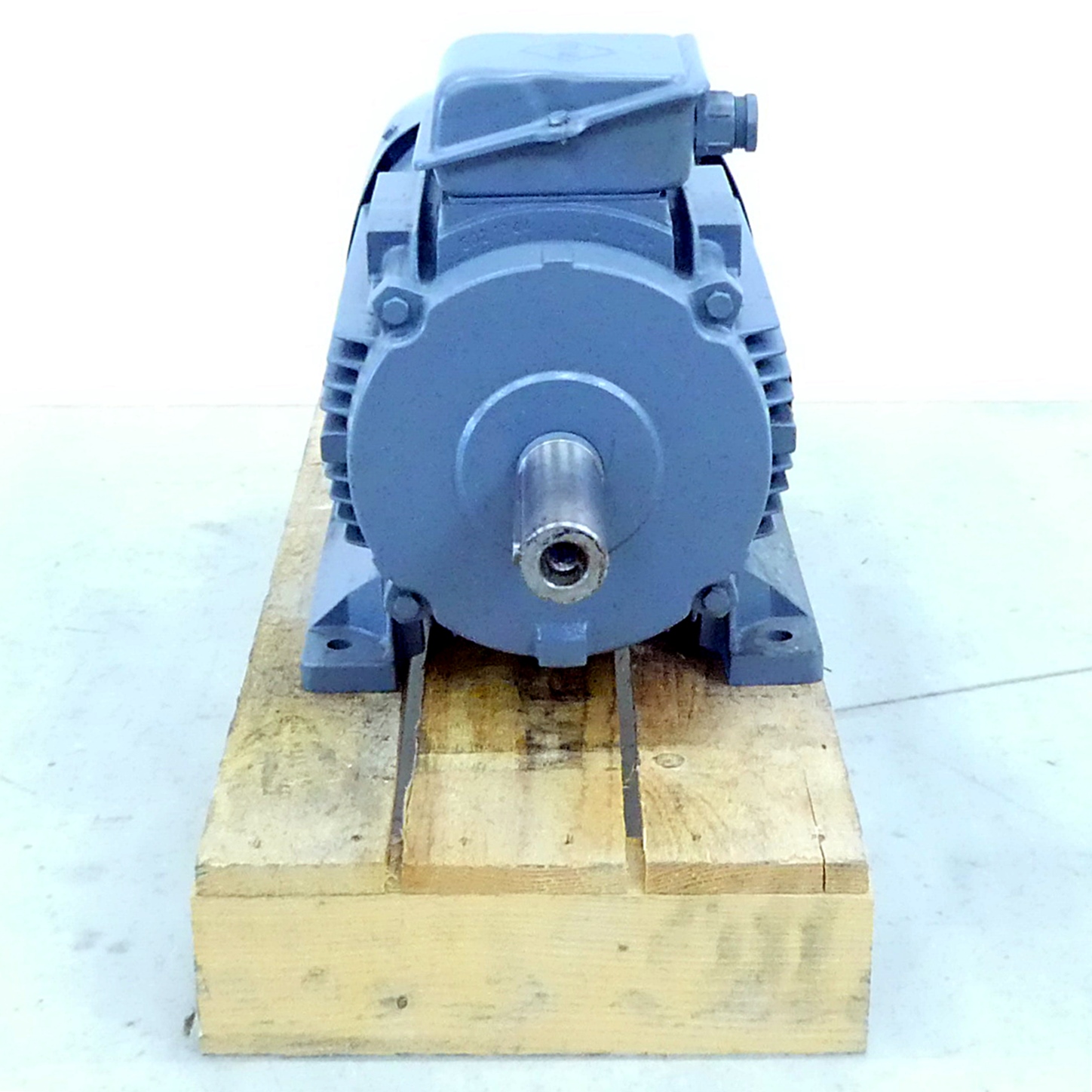 Three-phase motor K11R 160 M4 