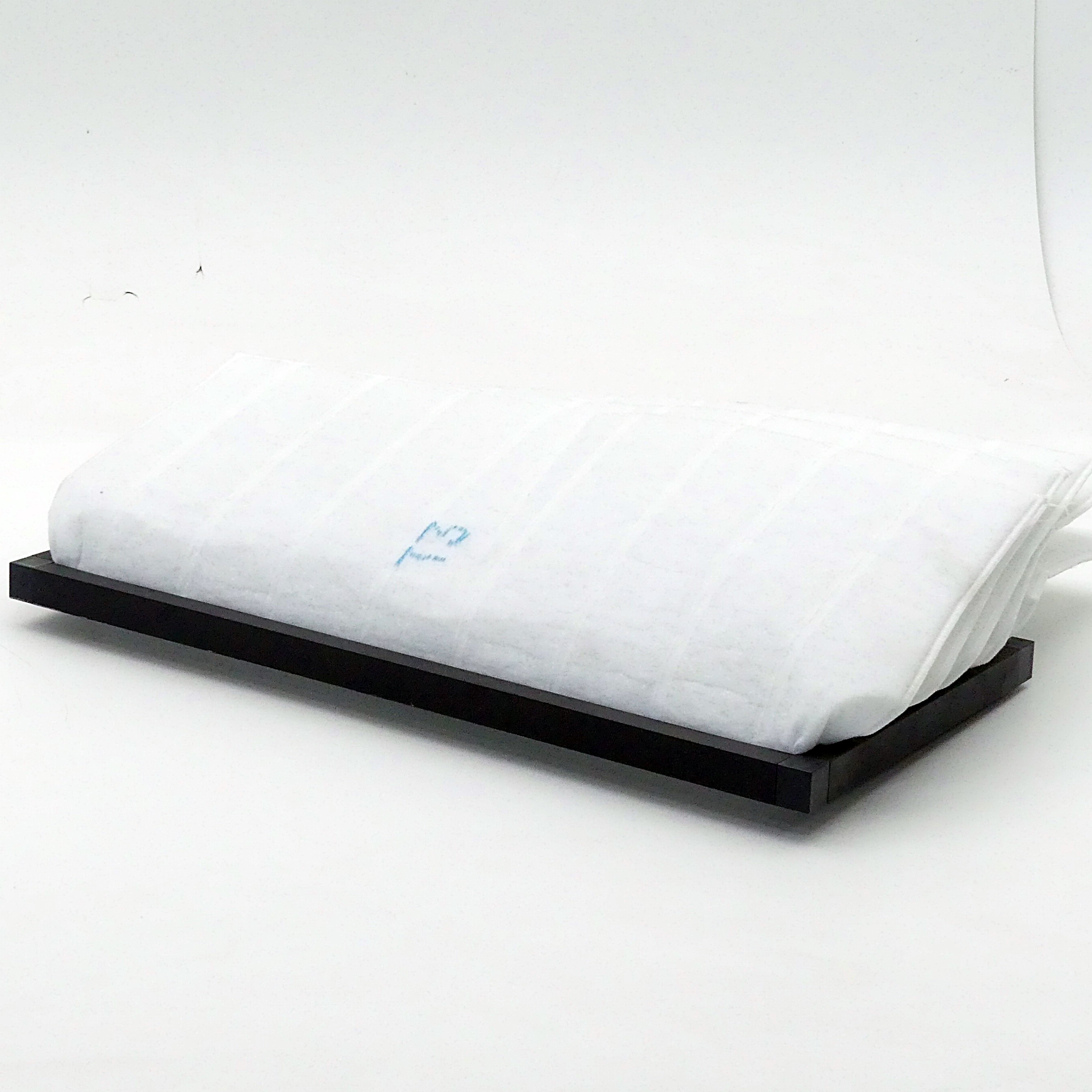 Pre-filter mats in a set of 5